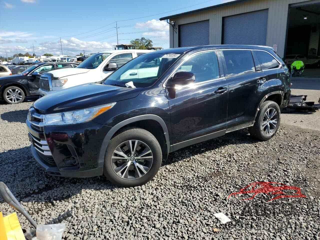 TOYOTA HIGHLANDER 2019 - 5TDBZRFH8KS981436