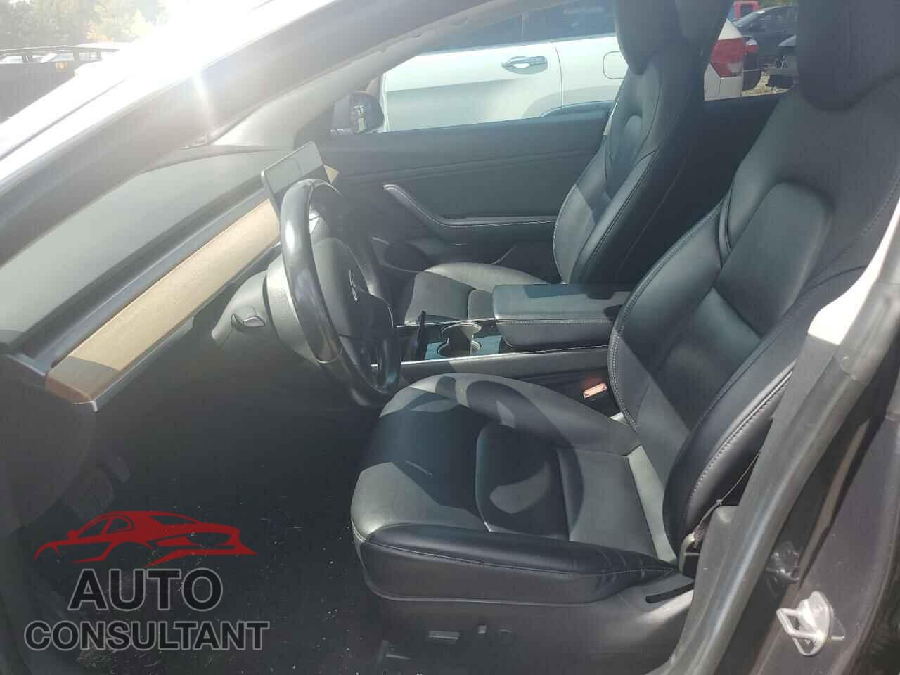 TESLA MODEL 3 2018 - 5YJ3E1EA0JF032052