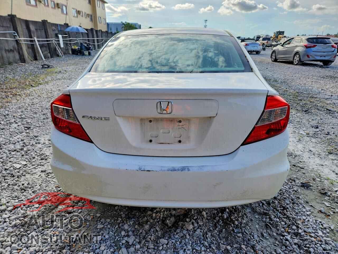HONDA CIVIC 2012 - 19XFB2F57CE085692