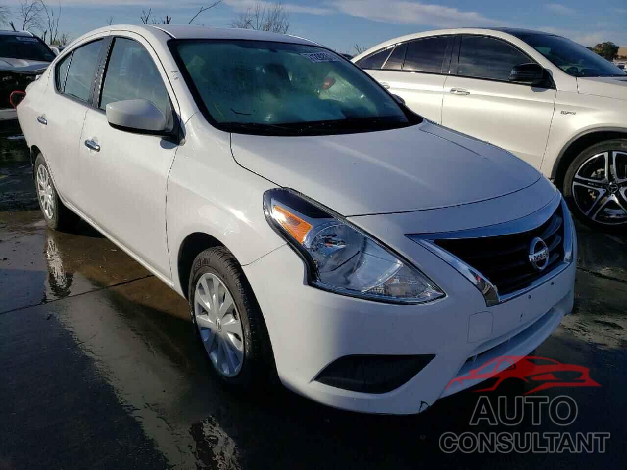 NISSAN VERSA 2017 - 3N1CN7APXHL875722