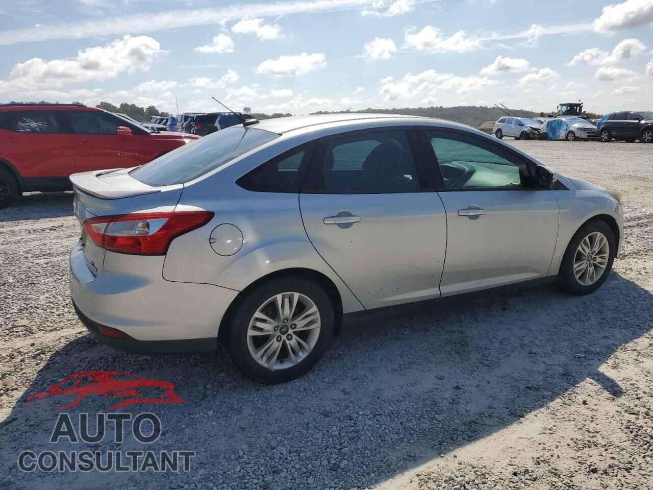 FORD FOCUS 2013 - 1FADP3F22DL330904