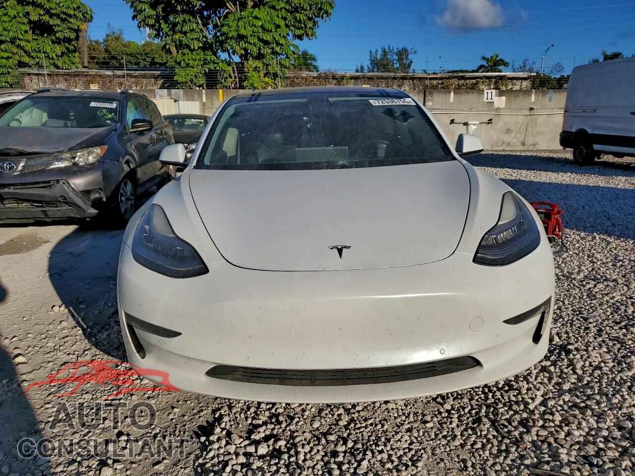 TESLA MODEL 3 2018 - 5YJ3E1EA3JF076076