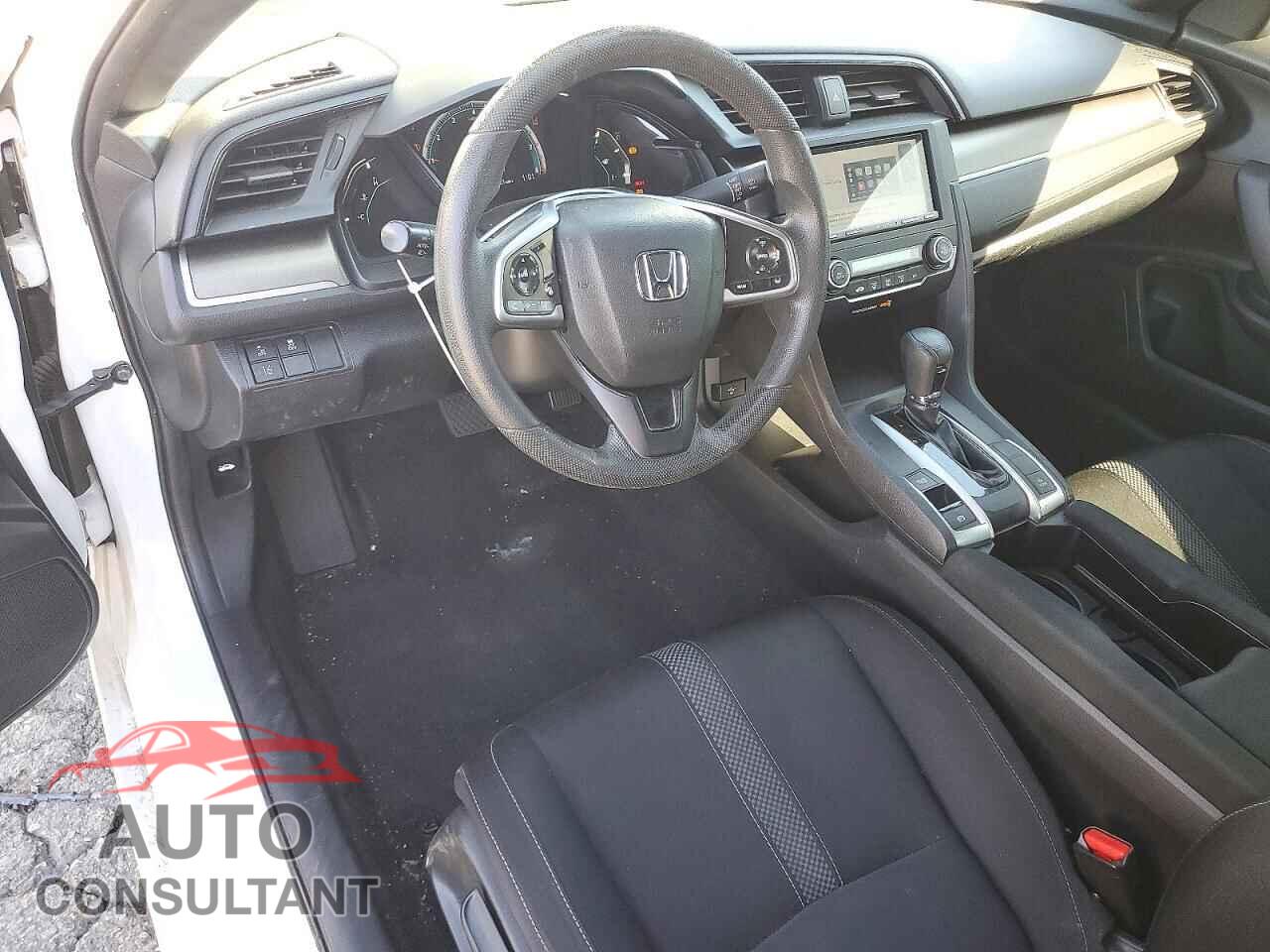 HONDA CIVIC 2019 - 2HGFC4B60KH301152