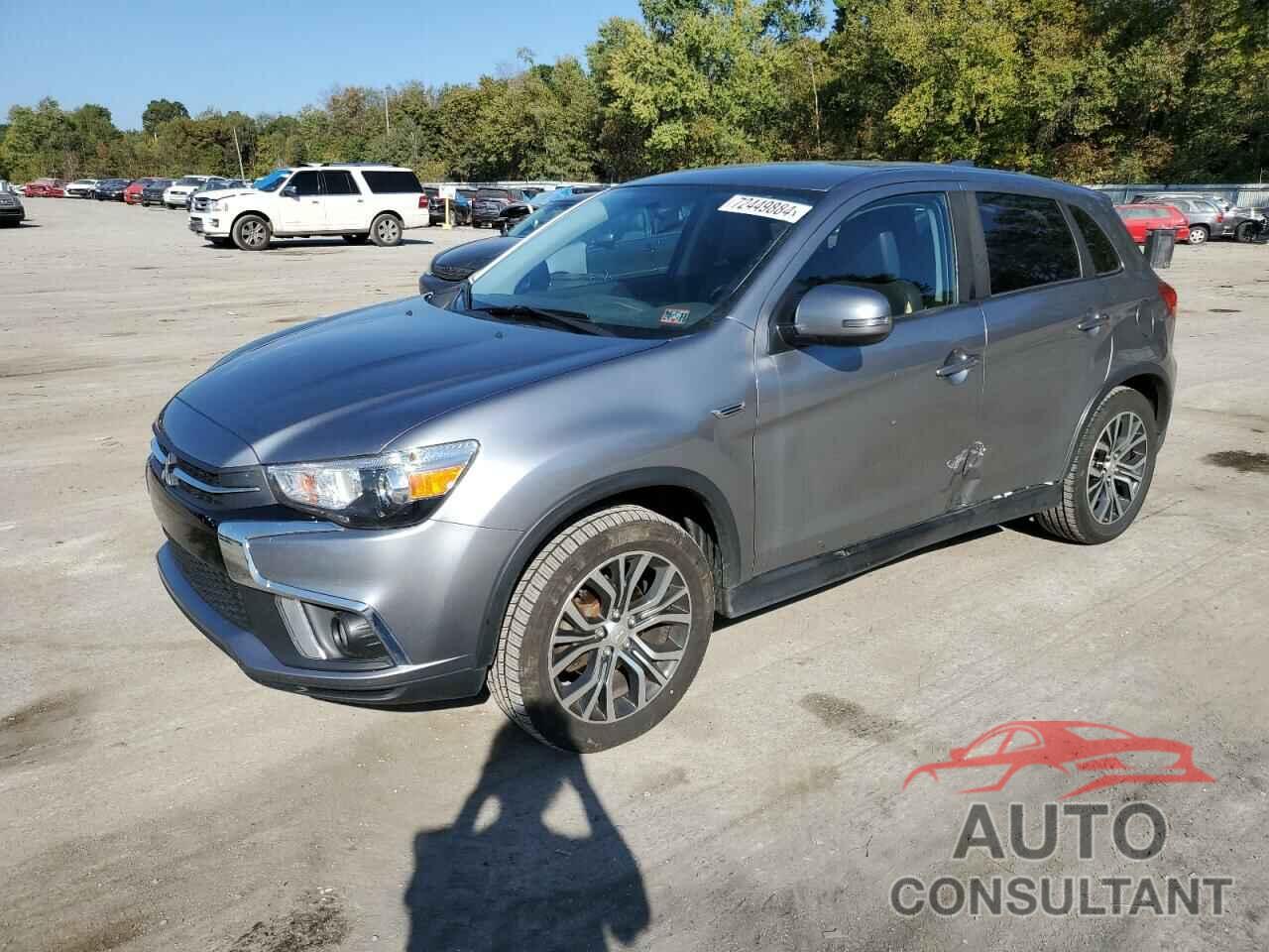MITSUBISHI OUTLANDER 2018 - JA4AR3AW8JZ032426