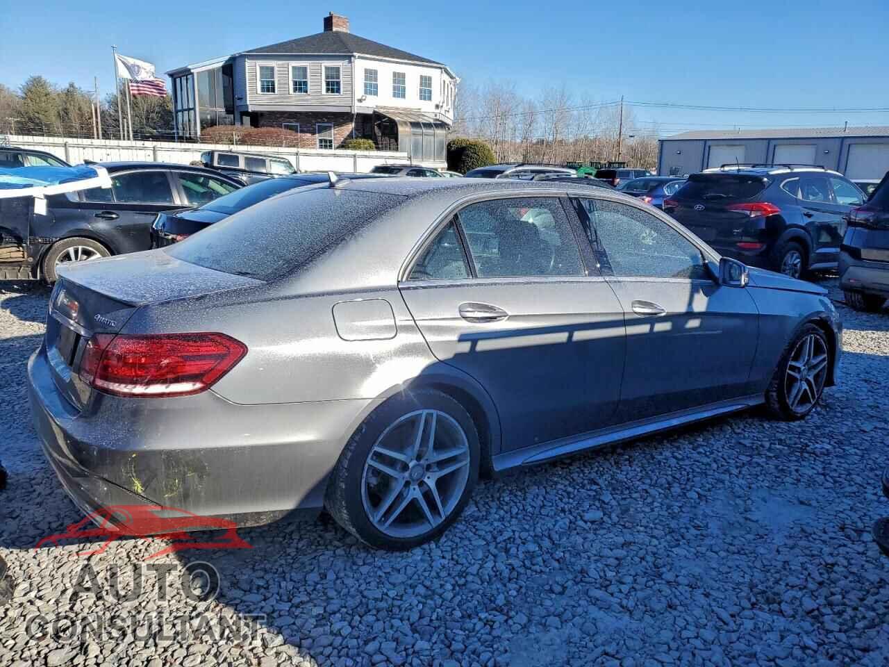 MERCEDES-BENZ E-CLASS 2016 - WDDHF8JB3GB305318