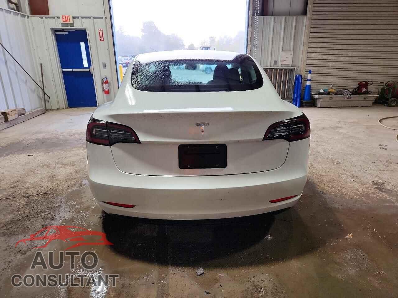 TESLA MODEL 3 2023 - 5YJ3E1EA4PF435248