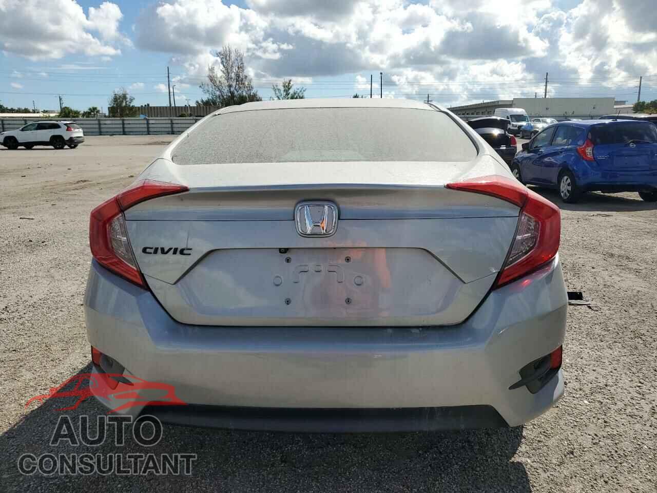 HONDA CIVIC 2017 - 2HGFC2F57HH553754