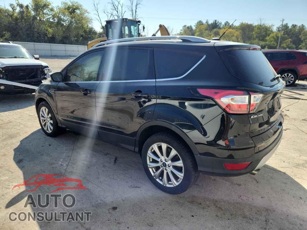 FORD ESCAPE 2017 - 1FMCU9JD7HUC94987