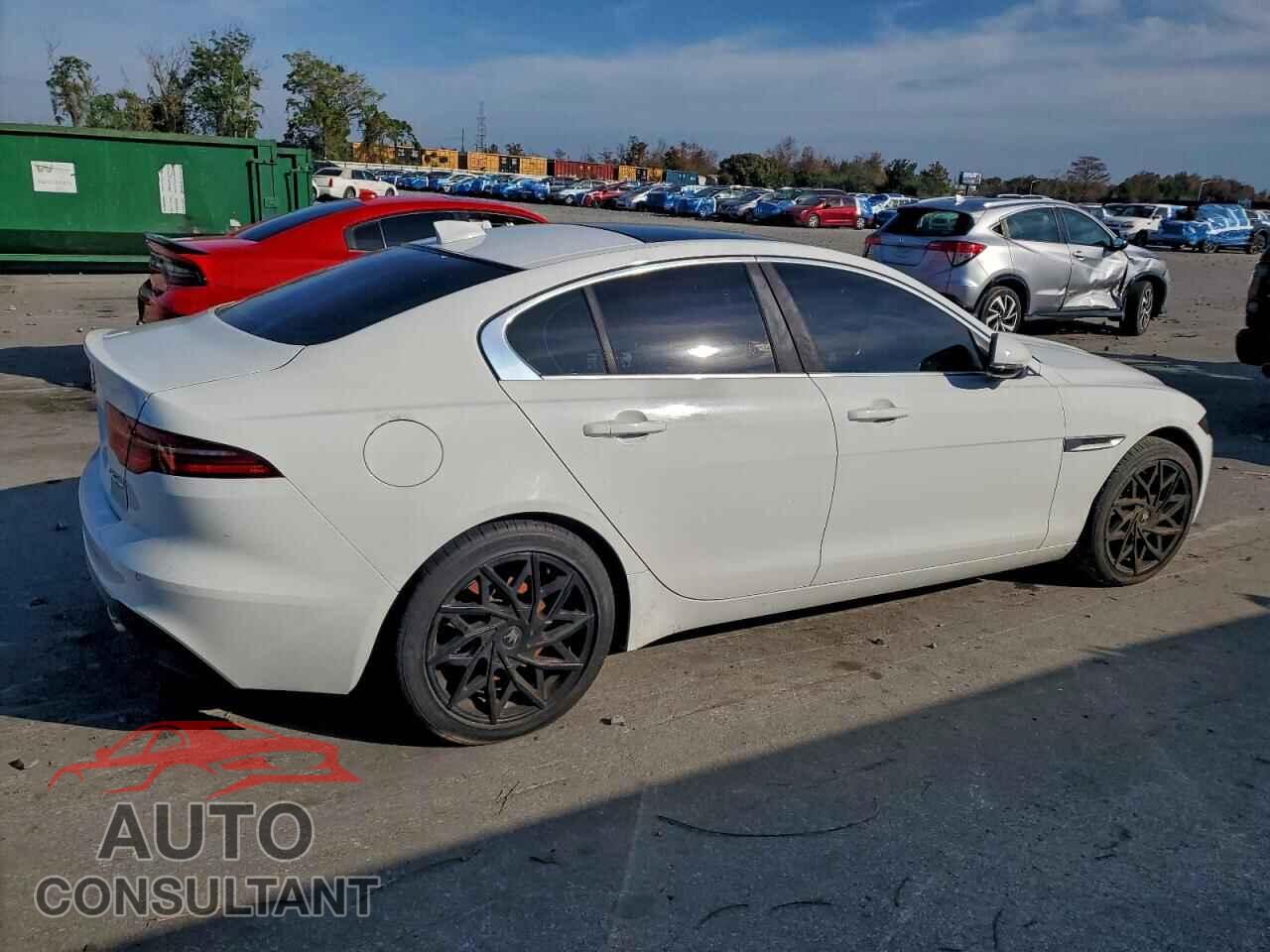 JAGUAR XE 2020 - SAJAE4FX2LCP61571