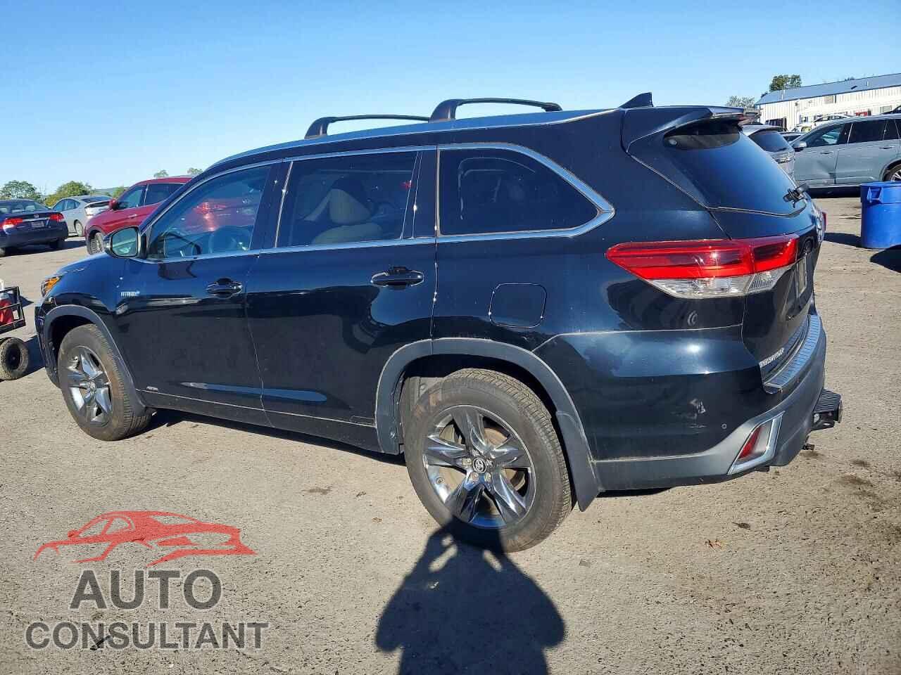 TOYOTA HIGHLANDER 2018 - 5TDDGRFH6JS045005