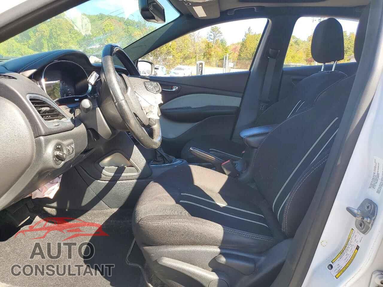 DODGE DART 2014 - 1C3CDFBB2ED824122