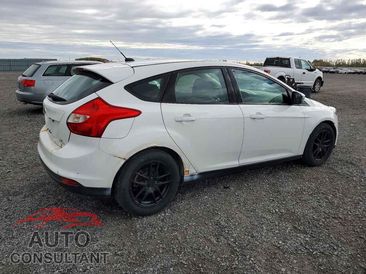 FORD FOCUS 2014 - 1FADP3K29EL328431