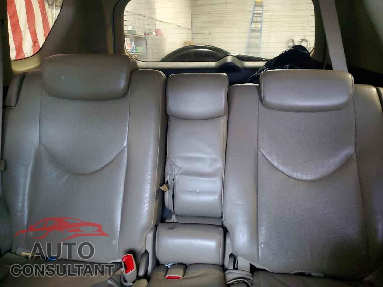 TOYOTA RAV4 2011 - 2T3DK4DV2BW044136