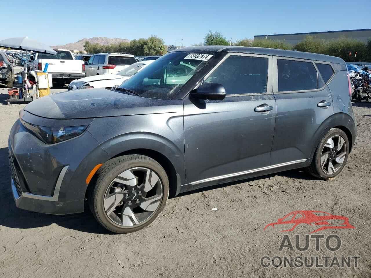 KIA SOUL 2023 - KNDJ53AU2P7890396