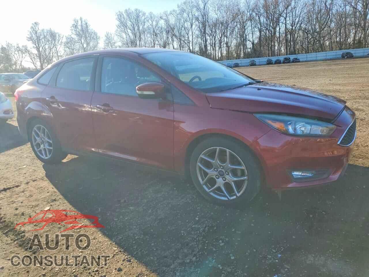 FORD FOCUS 2015 - 1FADP3F24FL366449