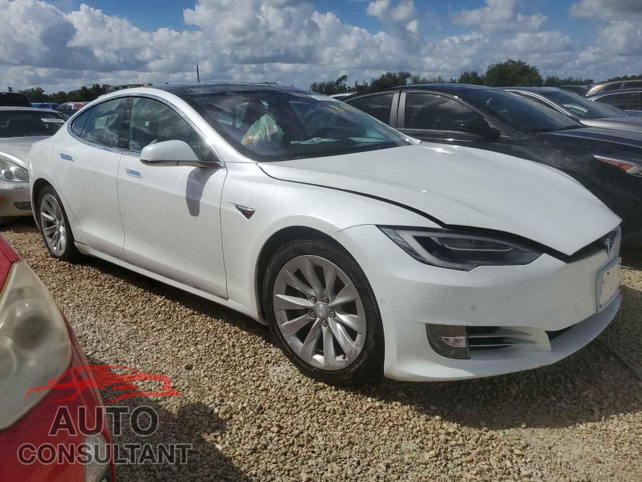TESLA MODEL S 2017 - 5YJSA1E23HF217576