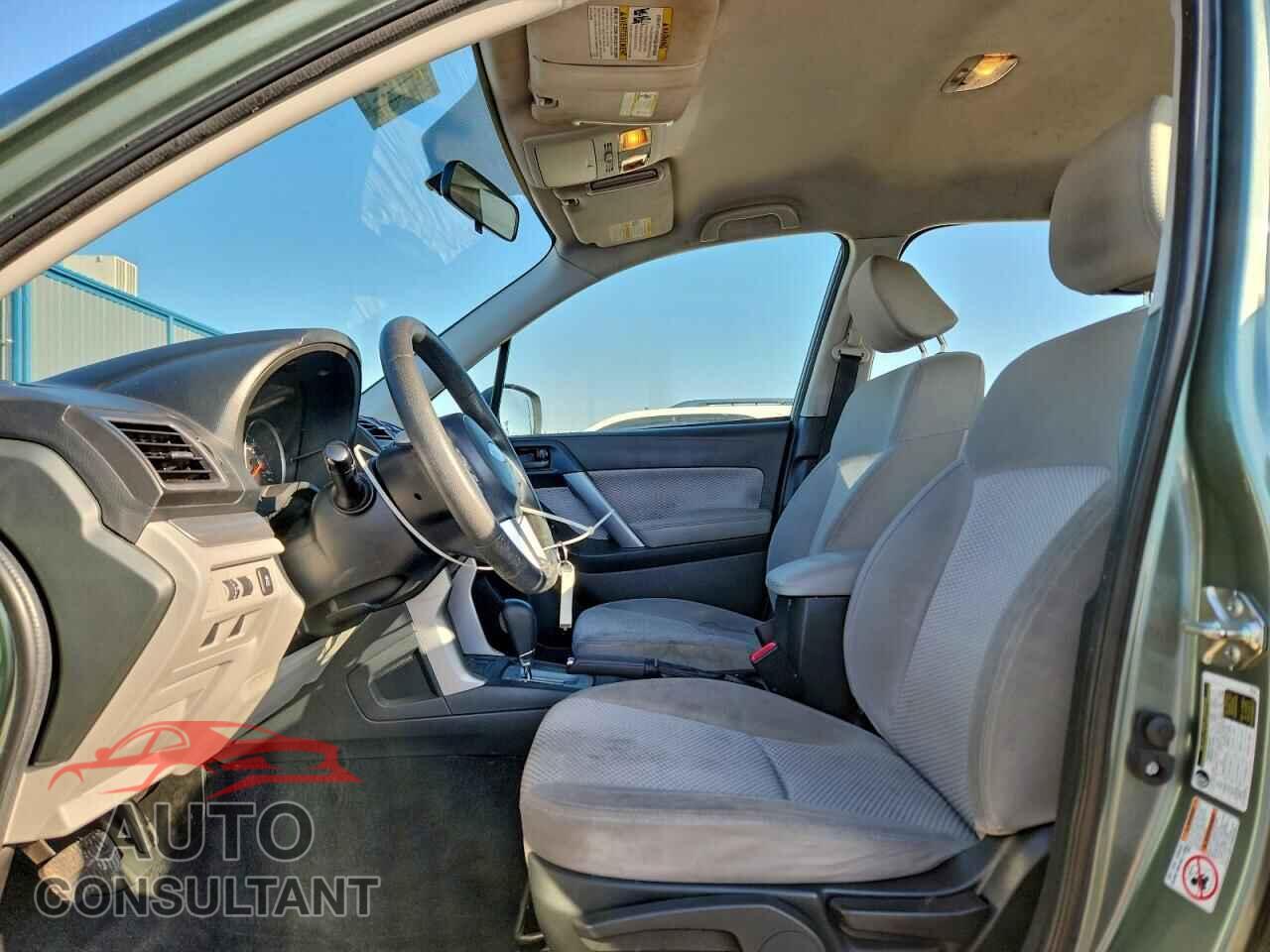SUBARU FORESTER 2017 - JF2SJAAC6HH455955