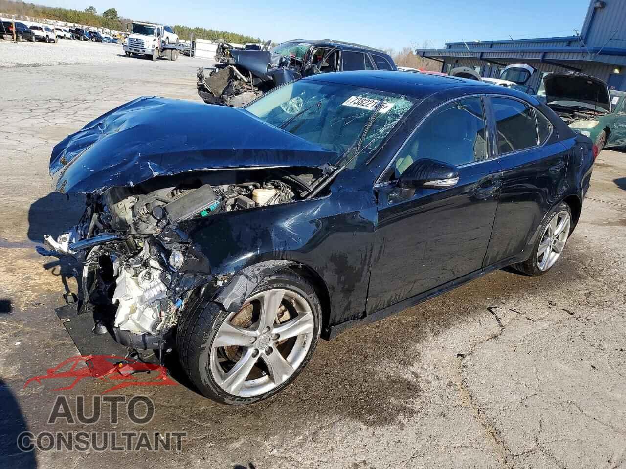 LEXUS IS 2011 - JTHBF5C2XB5152373