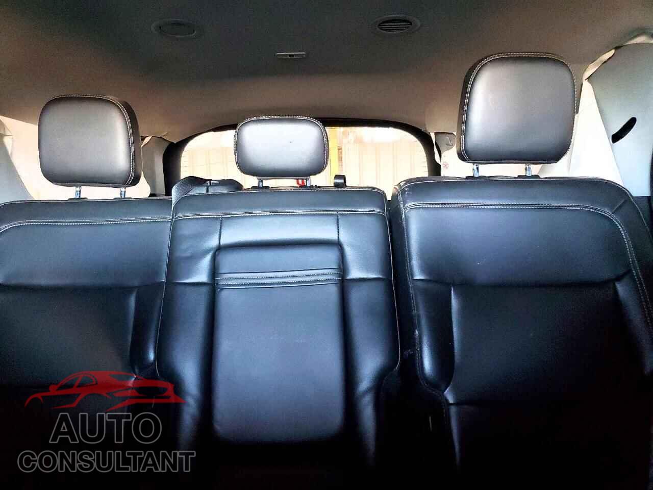 FORD EXPLORER 2023 - 1FMSK7DH7PGB72311