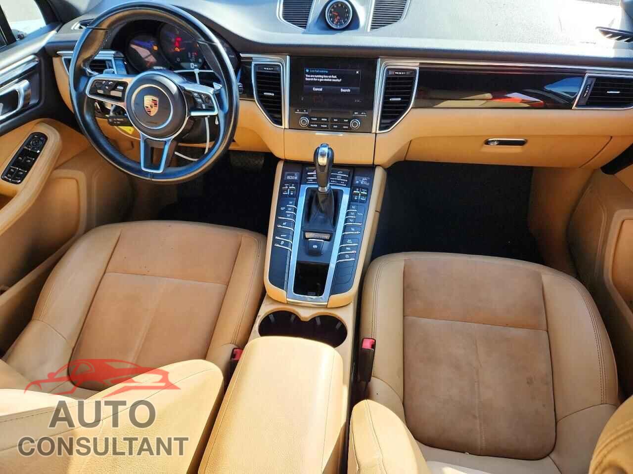 PORSCHE MACAN 2018 - WP1AA2A50JLB07989