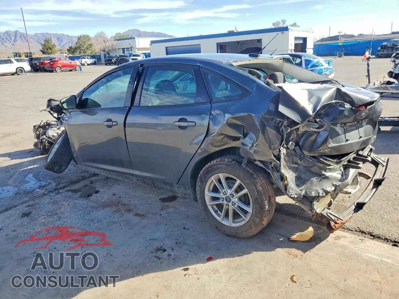 FORD FOCUS 2017 - 1FADP3F24HL223262