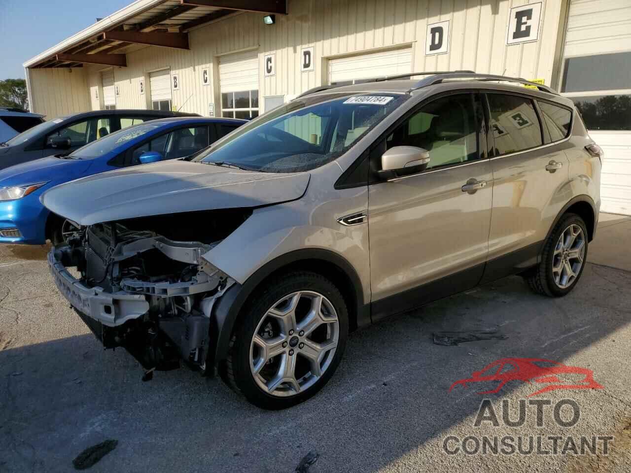 FORD ESCAPE 2017 - 1FMCU0JD2HUE74471