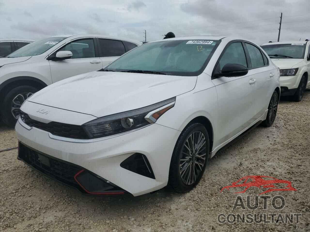 KIA FORTE 2022 - 3KPF54AD9NE445047