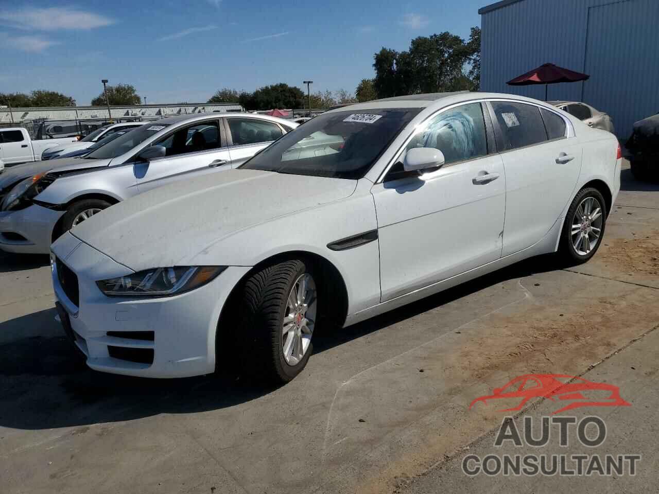 JAGUAR XE 2017 - SAJAD4BN6HA951142