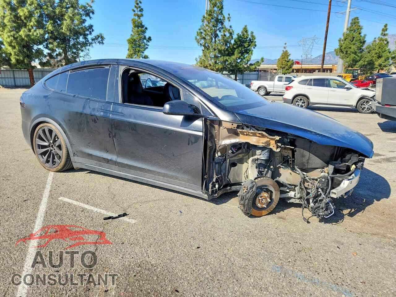 TESLA MODEL X 2022 - 7SAXCBE58NF328381