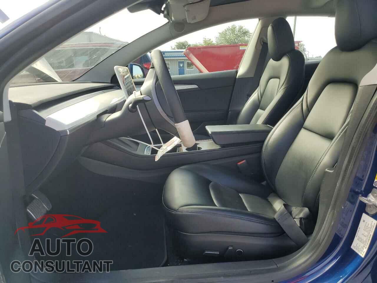 TESLA MODEL 3 2021 - 5YJ3E1EA4MF085096