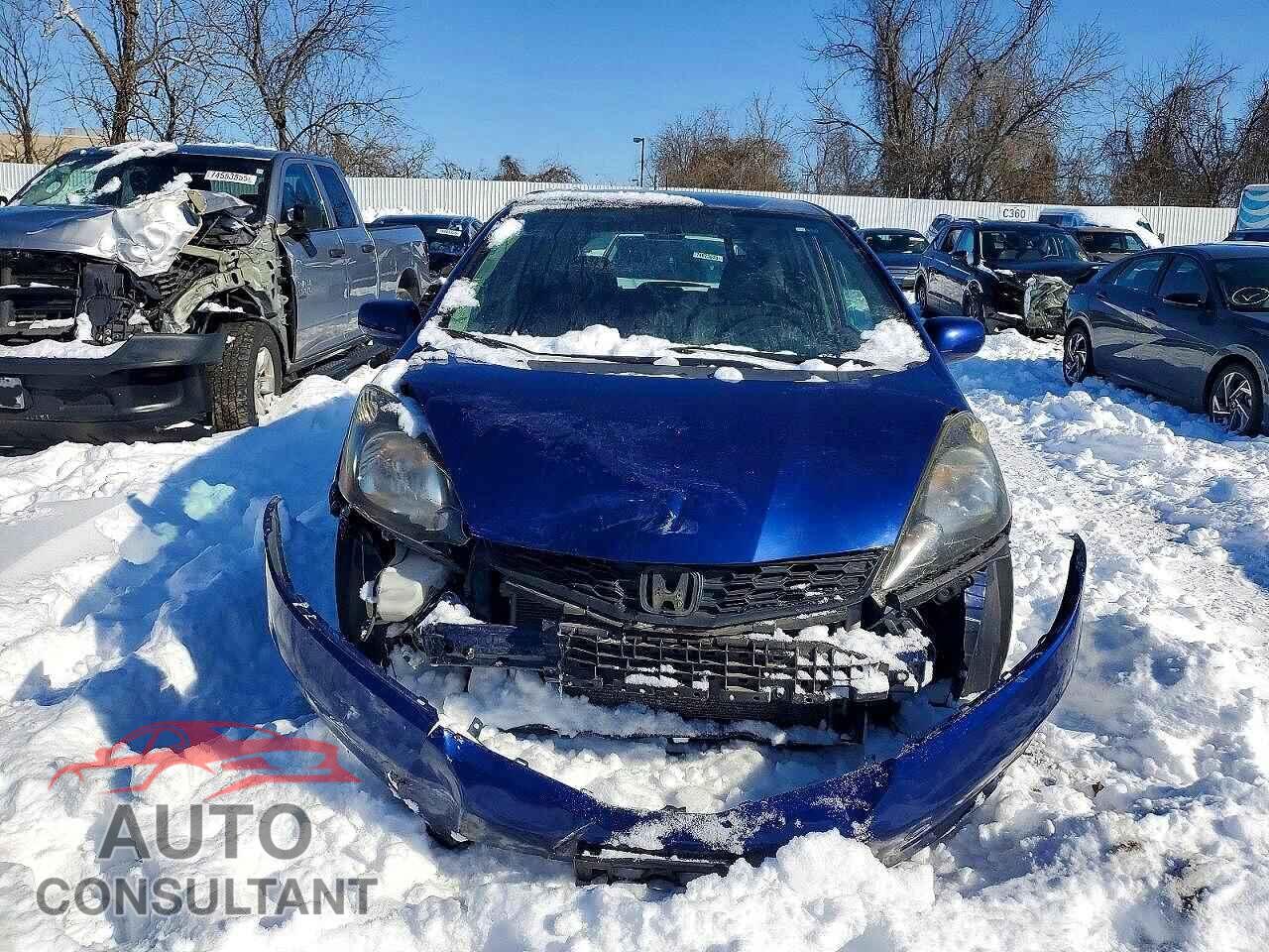 HONDA FIT 2013 - JHMGE8H51DC005385
