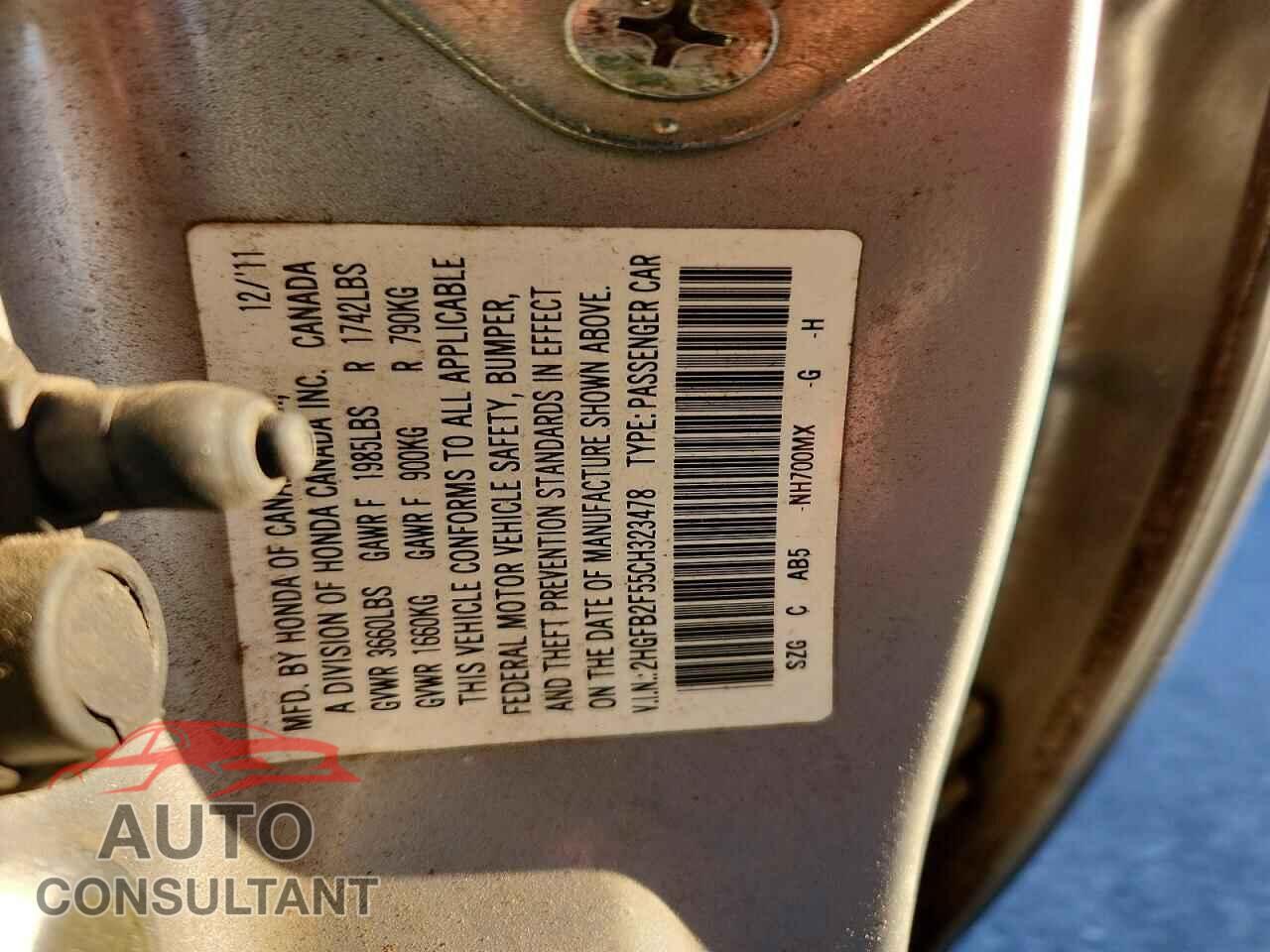HONDA CIVIC 2012 - 2HGFB2F55CH323478