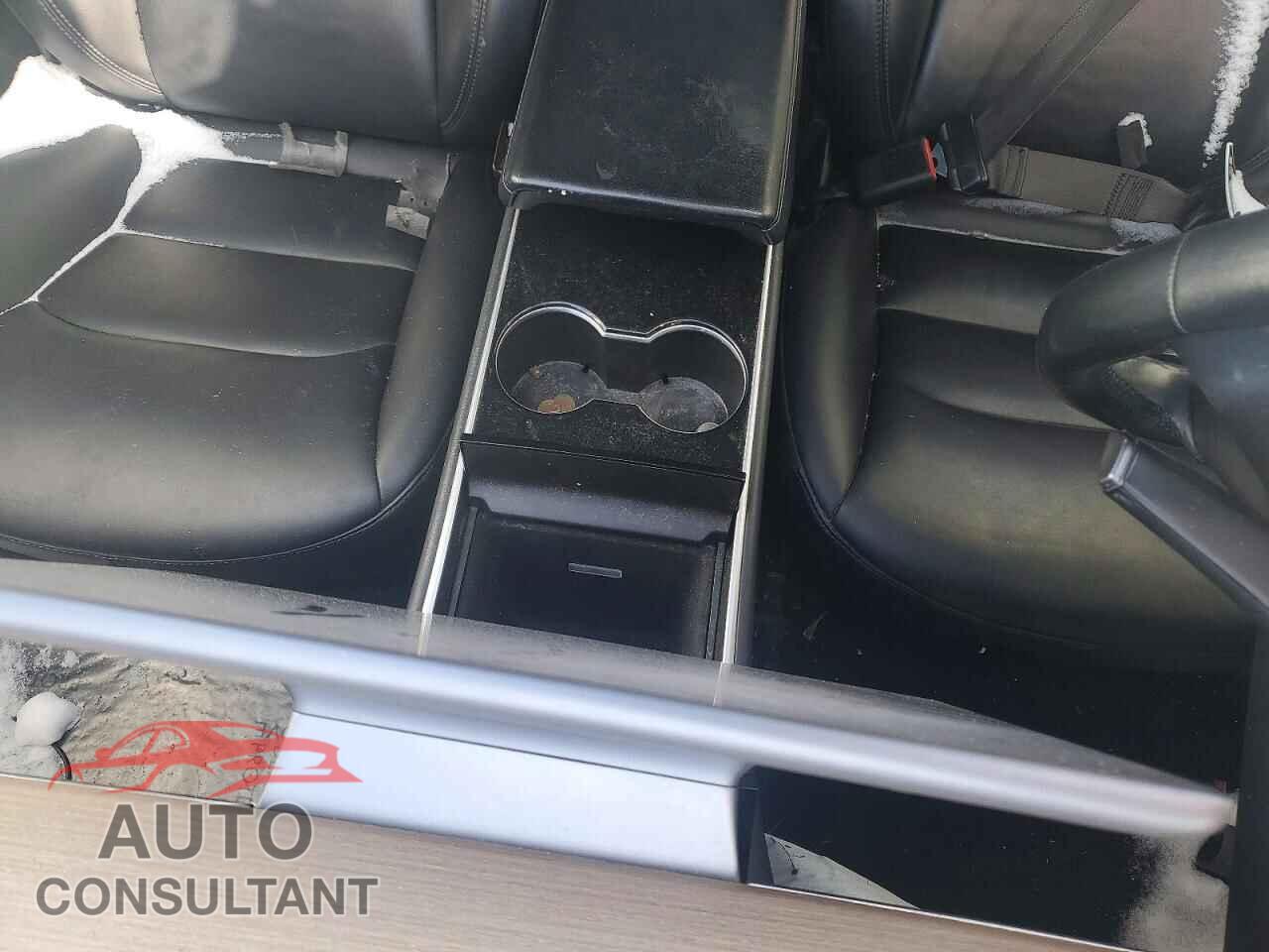 TESLA MODEL 3 2018 - 5YJ3E1EA4JF037223
