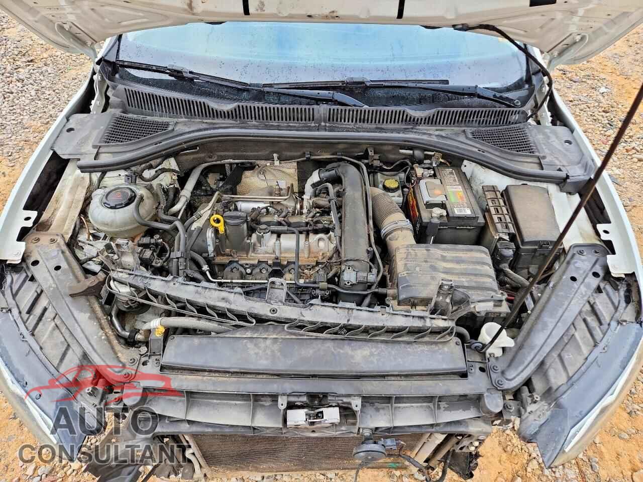 VOLKSWAGEN JETTA 2019 - 3VWC57BUXKM060047