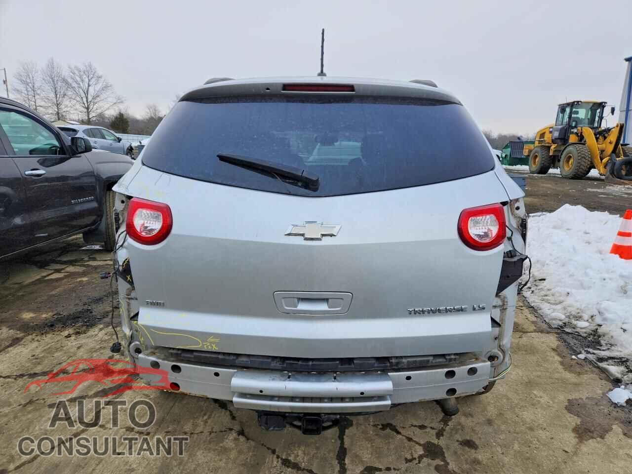 CHEVROLET TRAVERSE 2011 - 1GNKVFED0BJ374525