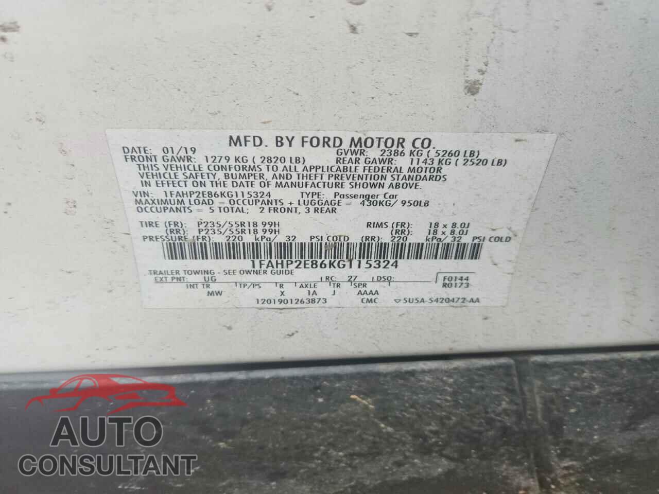 FORD TAURUS 2019 - 1FAHP2E86KG115324