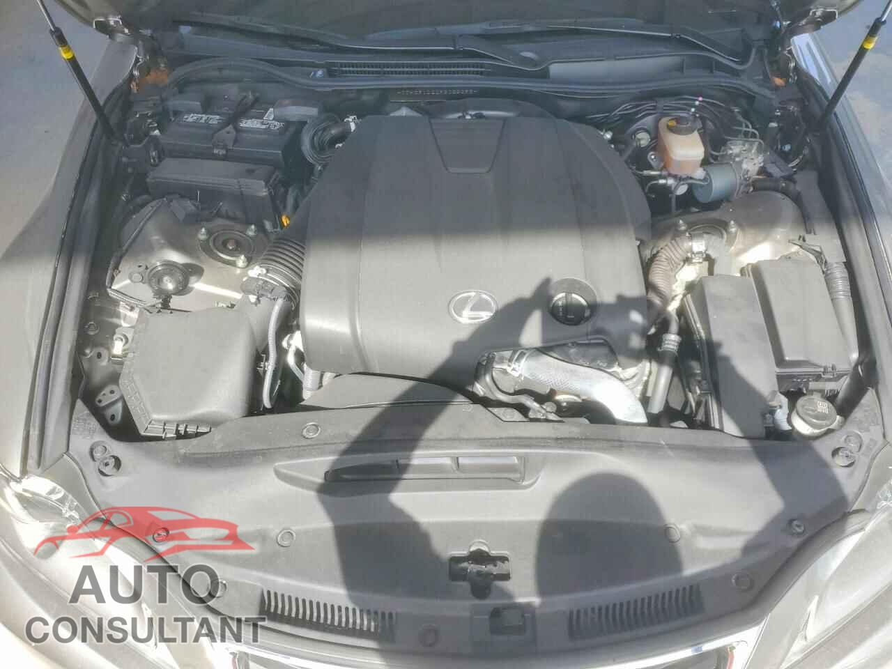 LEXUS IS 2015 - JTHCF1D20F5025293