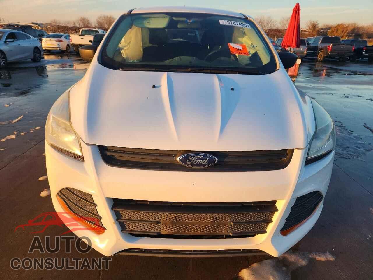FORD ESCAPE 2013 - 1FMCU0F77DUC85571