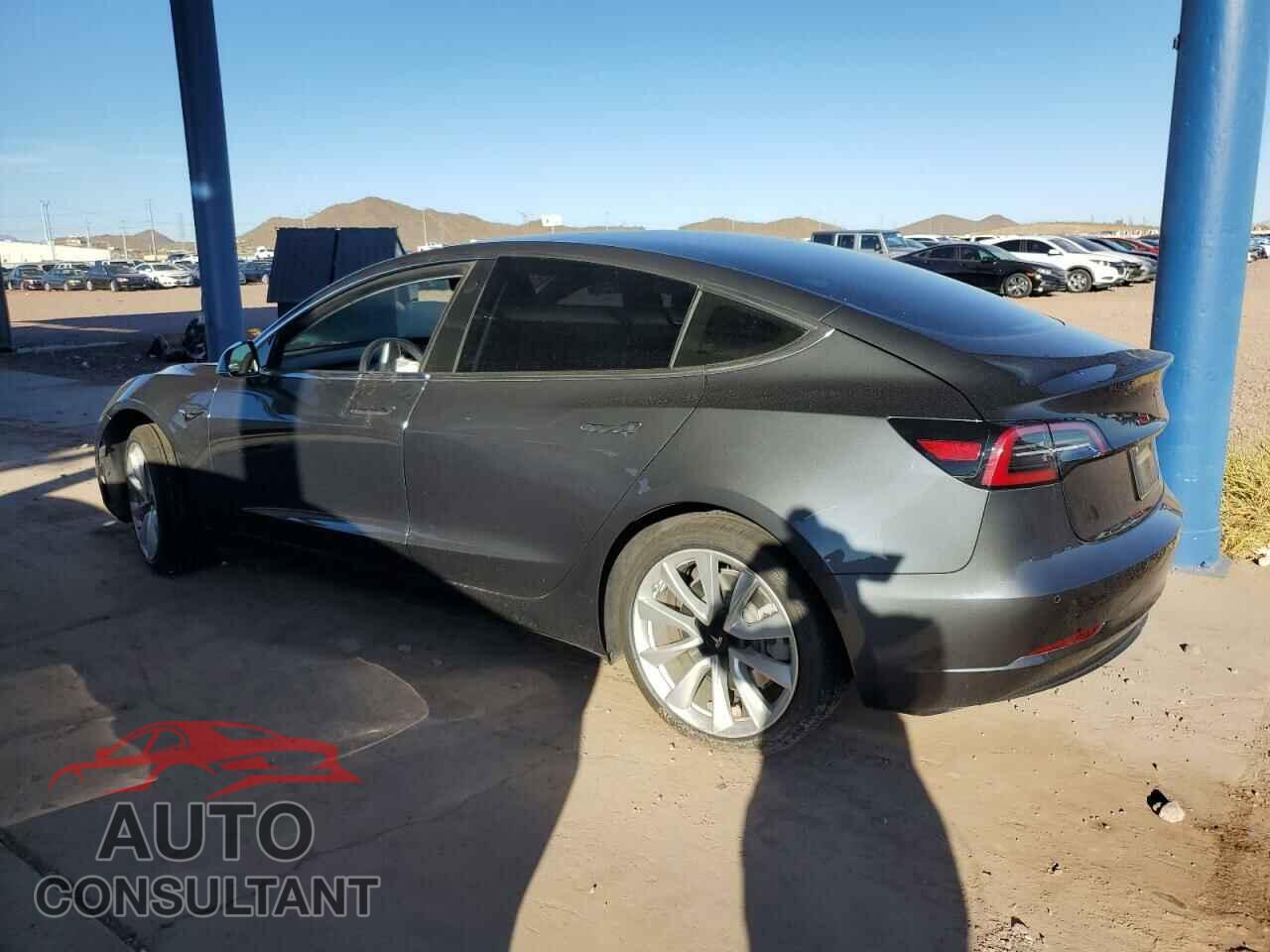 TESLA MODEL 3 2019 - 5YJ3E1EA2KF300827