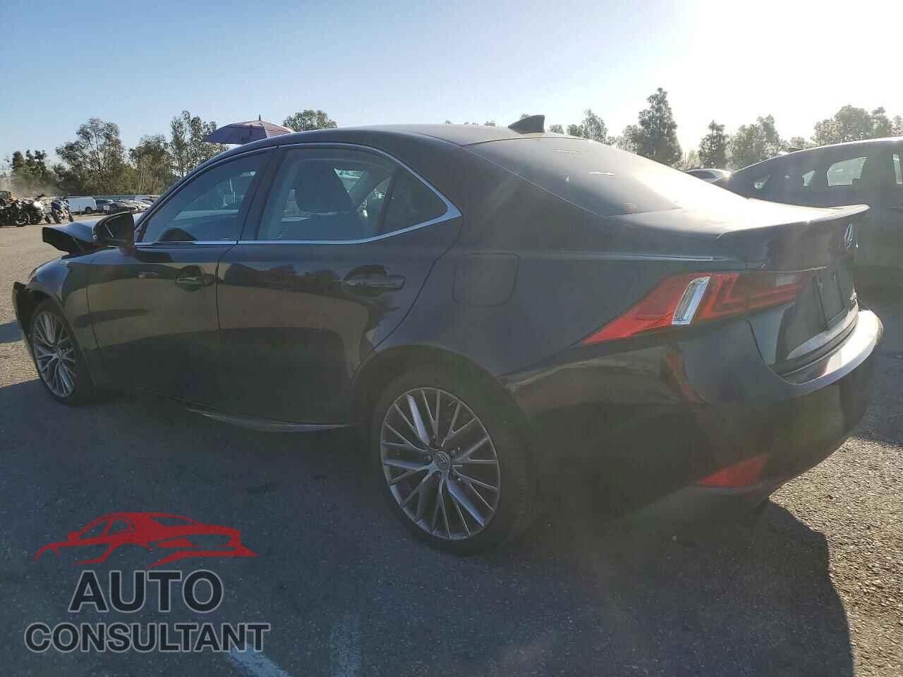 LEXUS IS 2015 - JTHBF1D22F5054161