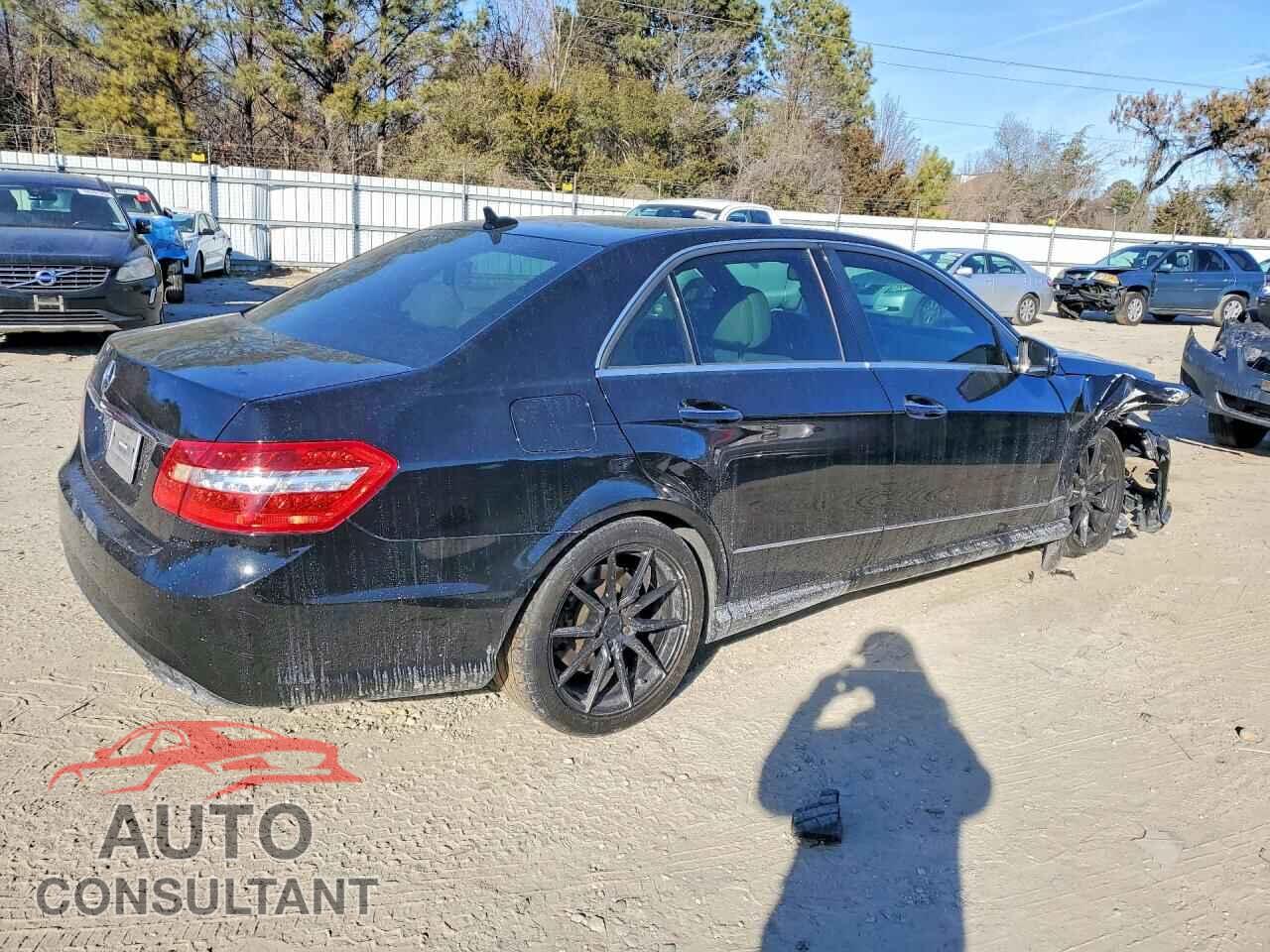 MERCEDES-BENZ E-CLASS 2011 - WDDHF7CB1BA280506