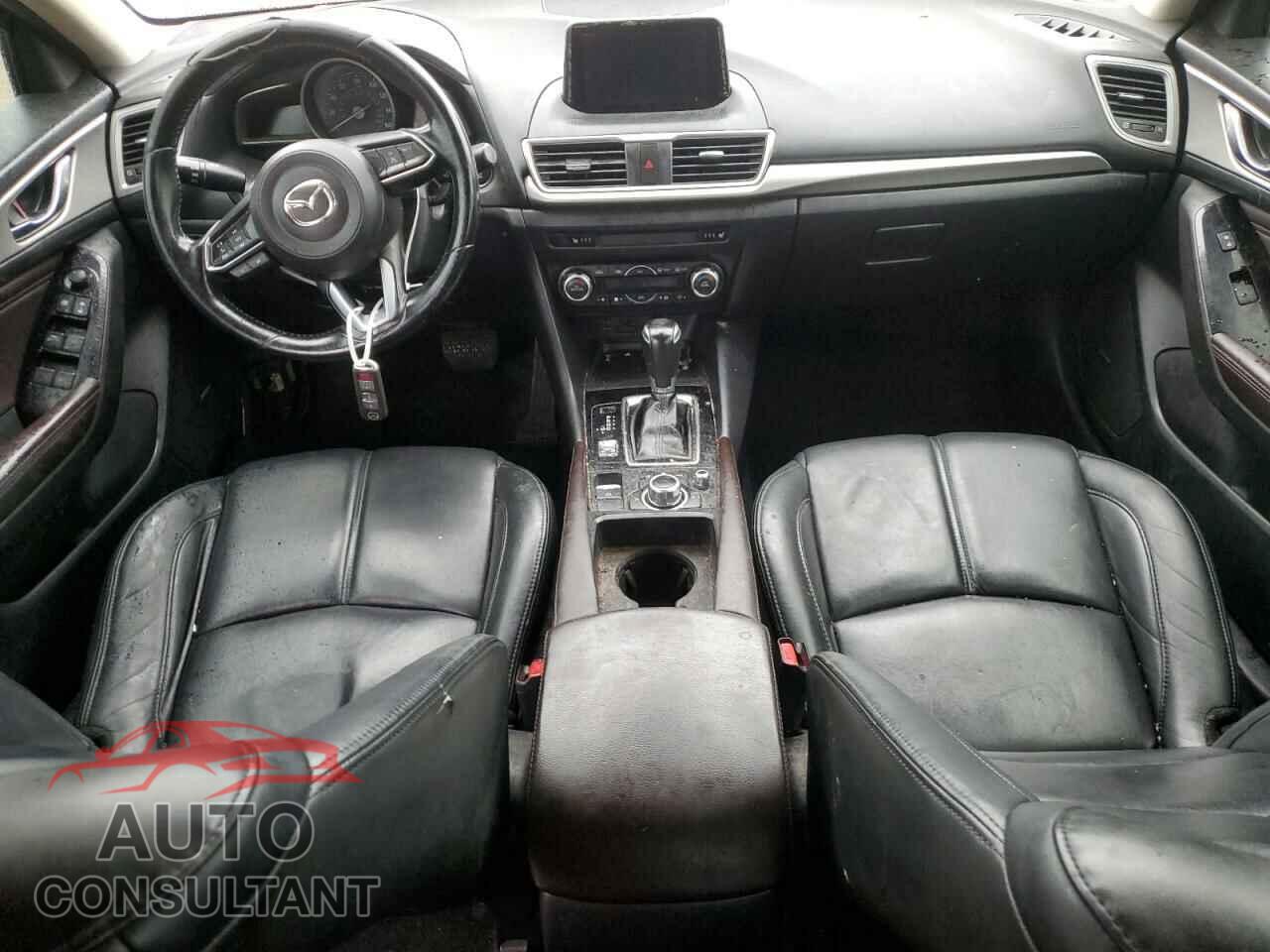 MAZDA 3 2017 - 3MZBN1V77HM147010