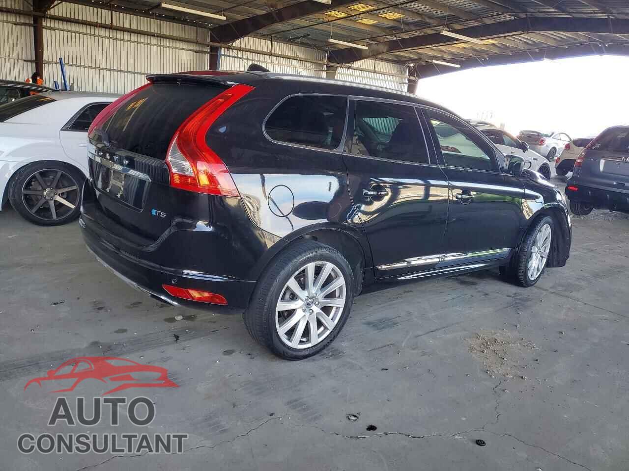 VOLVO XC60 2017 - YV440MDU3H2000478