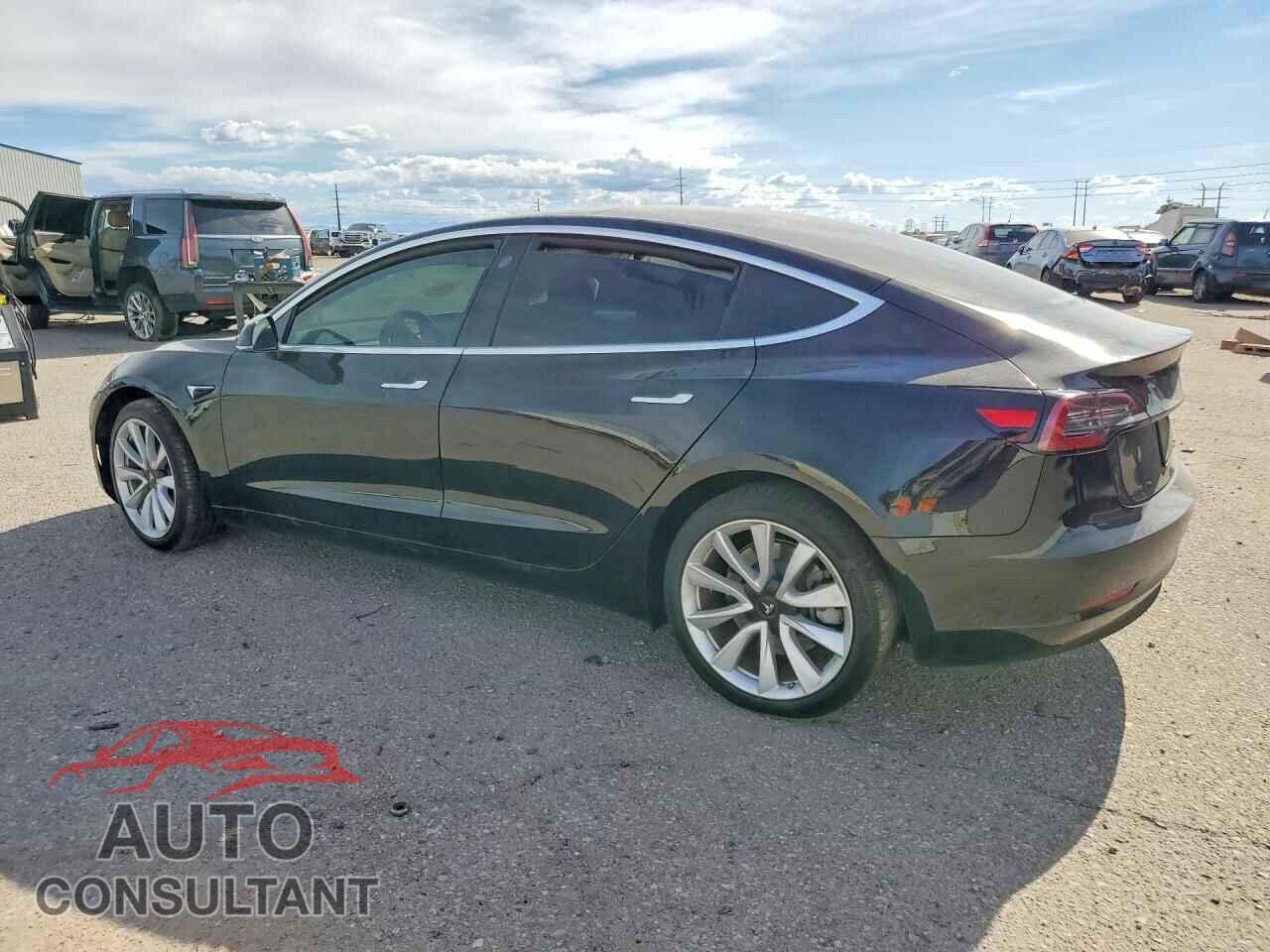TESLA MODEL 3 2020 - 5YJ3E1EB1LF744498