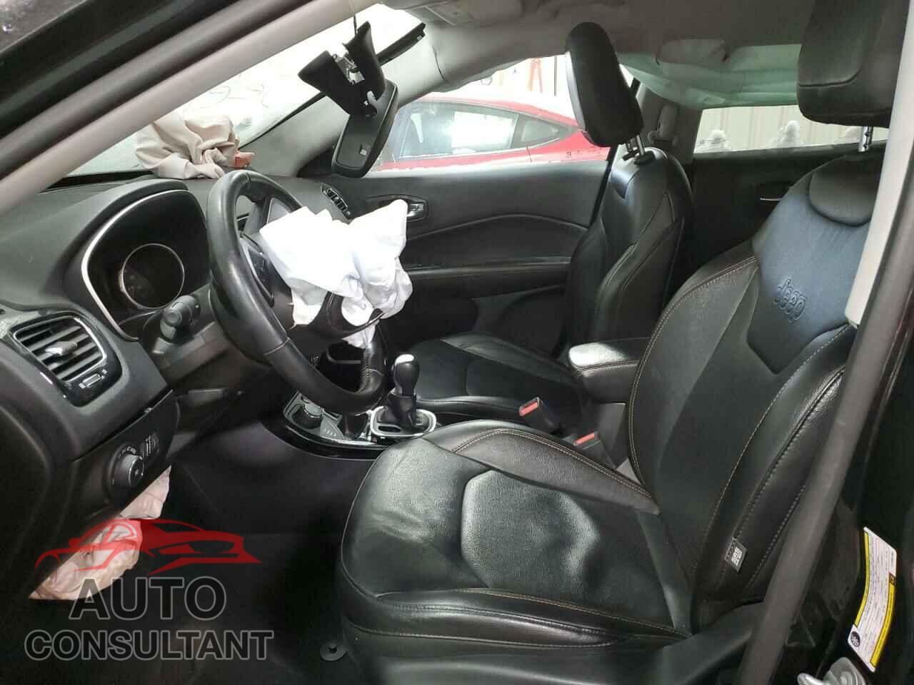 JEEP COMPASS 2020 - 3C4NJDCB2LT236180