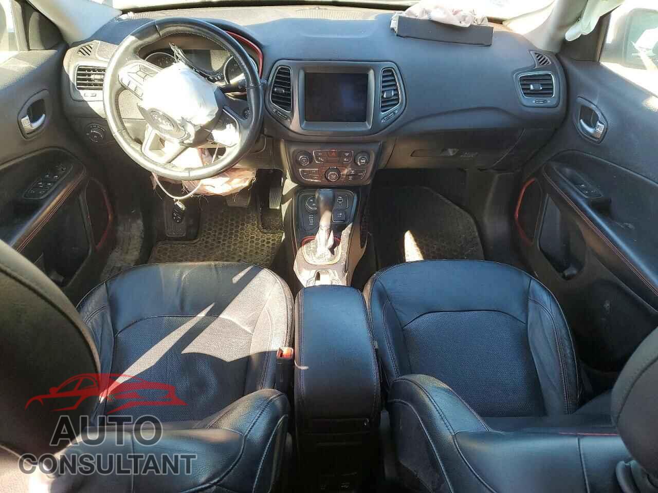 JEEP COMPASS 2017 - 3C4NJDDB7HT651646