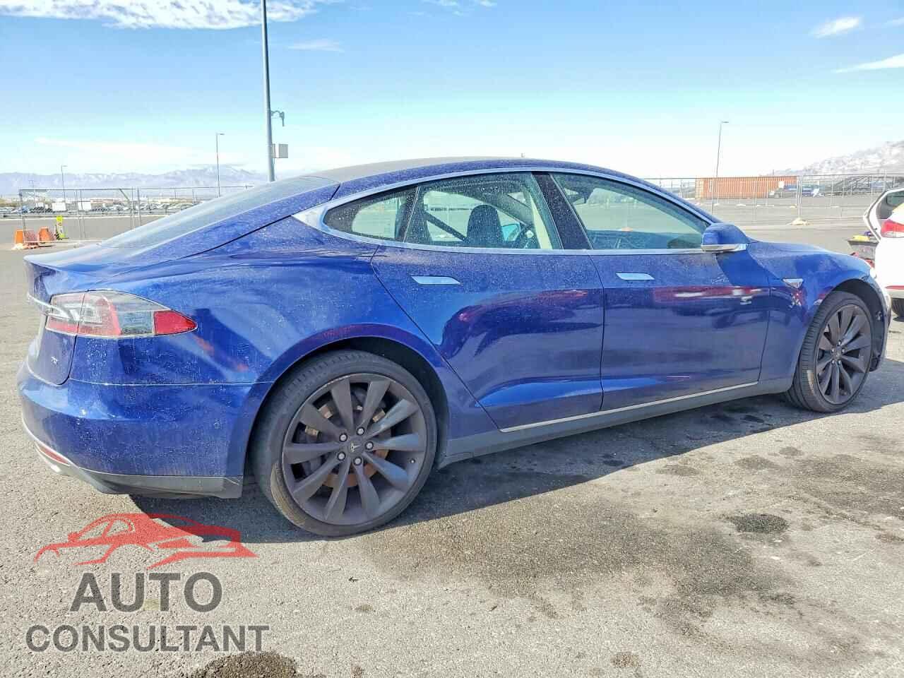 TESLA MODEL S 2016 - 5YJSA1E17GF131726