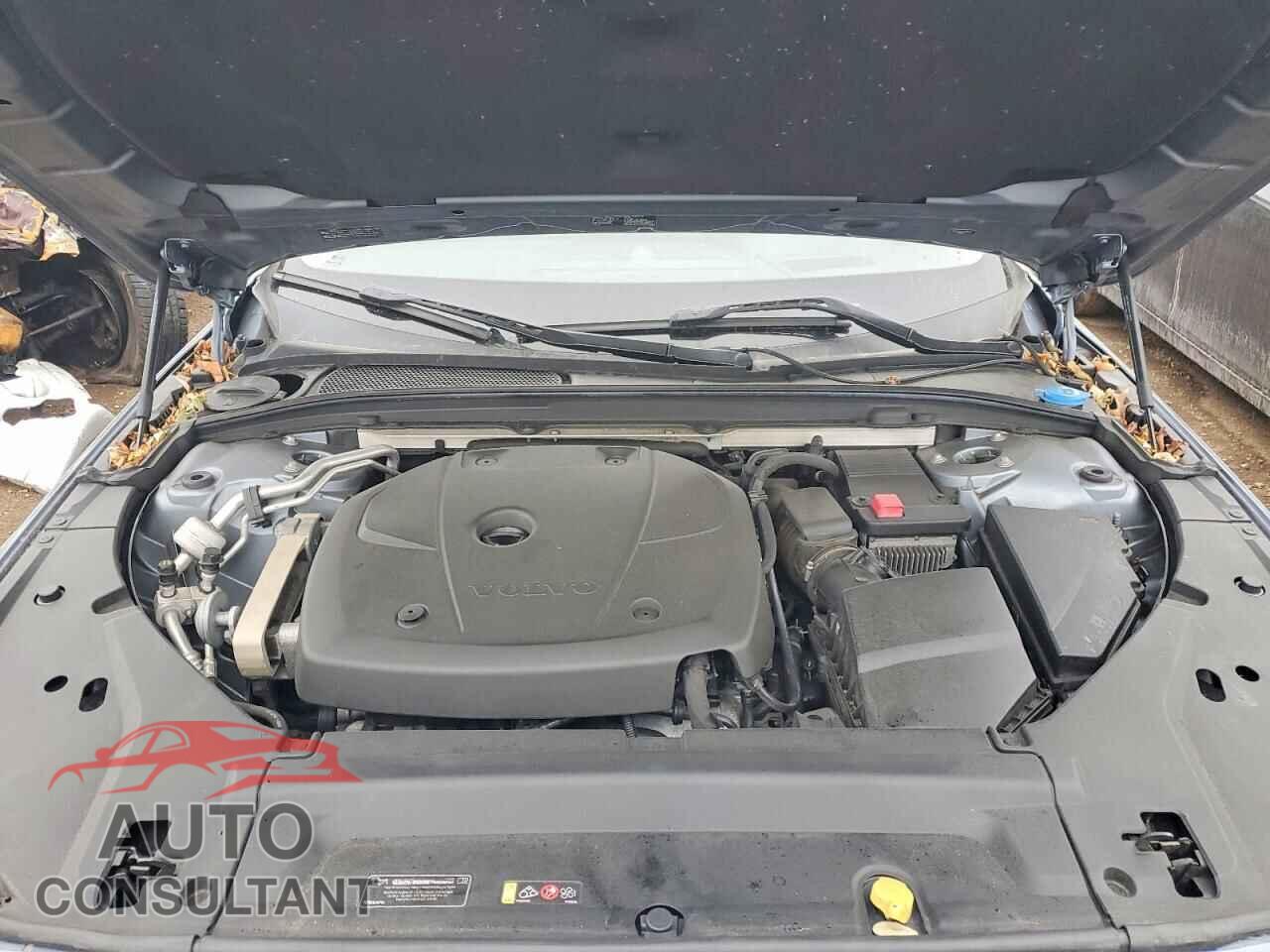 VOLVO S90 2017 - YV1A22ML7H1000995