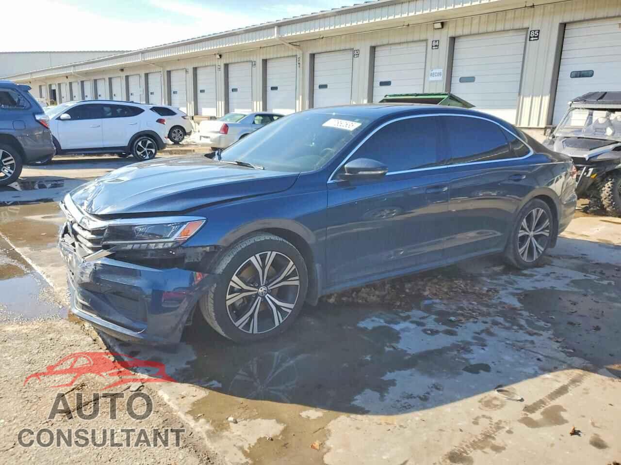 VOLKSWAGEN PASSAT 2021 - 1VWSA7A33MC010983