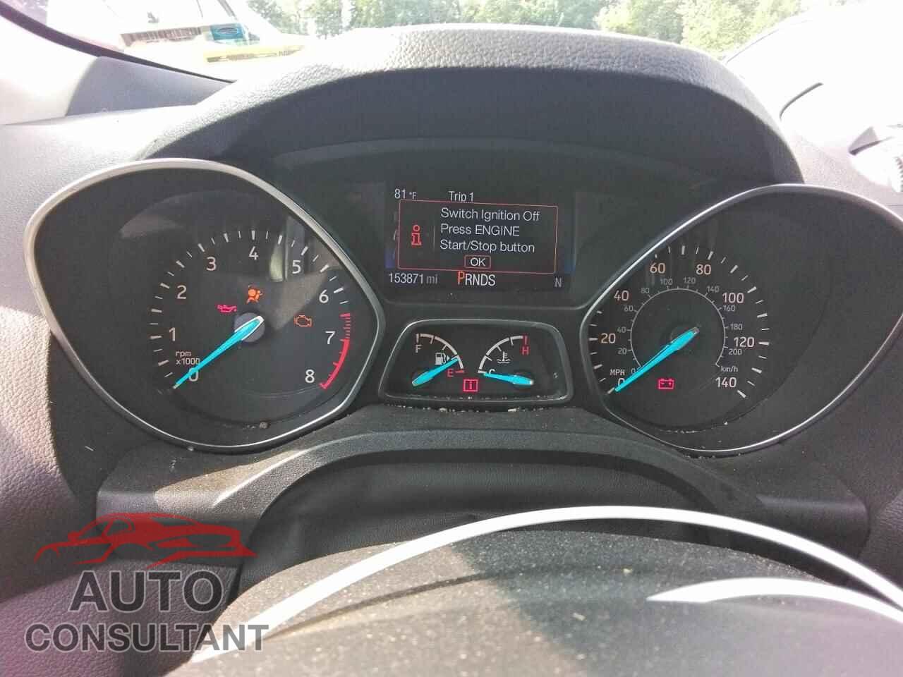 FORD ESCAPE 2017 - 1FMCU9J96HUB99882